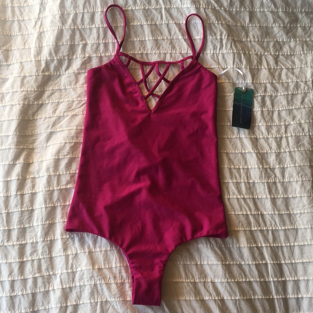 Issa de Mar São Paulo One Piece orchid